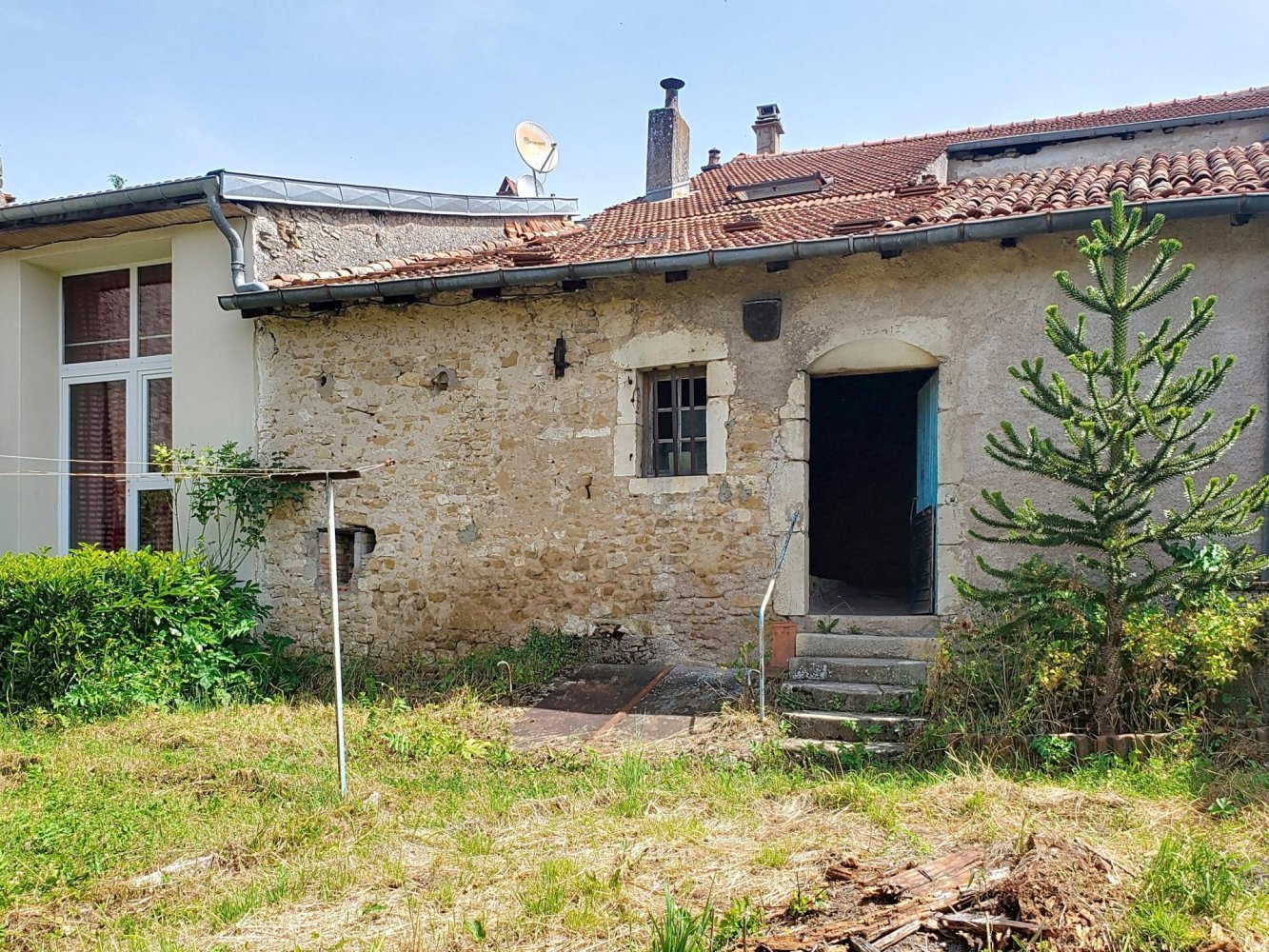 Дом с 3 спальнями в Марон, Франция № 244782