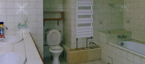 Дом с 3 спальнями в Марон, Франция № 244782 18