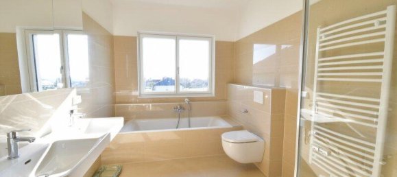 7غرفة فيلا في Bruck an der Leitha, Austria رقم 141501 21