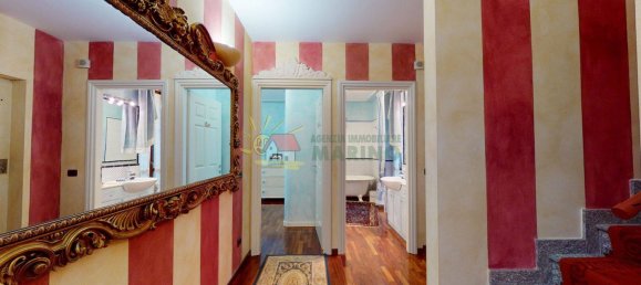 3 bedrooms Villa in Segrate, Italy No. 166703 10