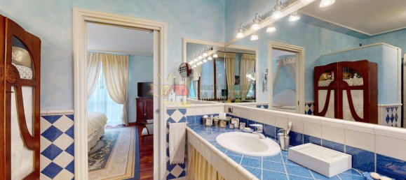 3 bedrooms Villa in Segrate, Italy No. 166703 6