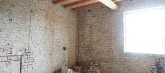 3 rooms Apartment in Parma, Italy No. 234407 14