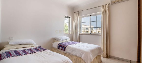 4 Schlafzimmer Haus in Alvor, Portugal, Nr. 26969 20