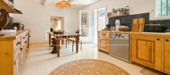 Таунхаус с 2 спальнями в Юзес, Франция № 346621 7