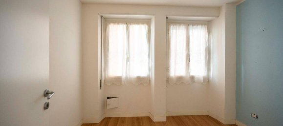 5 غرف نوم شقة في Latina, Italy رقم 273312 12