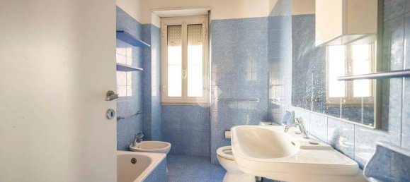 5 غرف نوم شقة في Latina, Italy رقم 273312 14