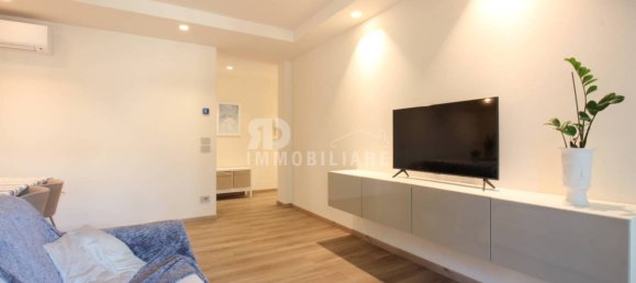 2 Schlafzimmer Wohnung in Riccione, Italy, Nr. 340249 2