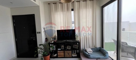 3 bedrooms Villa in Dubai, UAE No. 31852 13