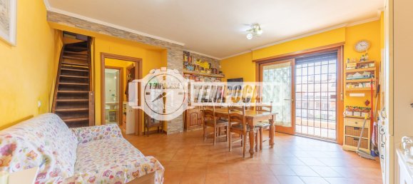 Apartamento de 2 dormitorios en Fiumicino, Italy No. 348698 12