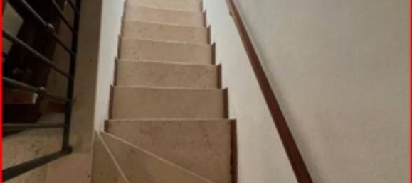 3 rooms Apartment in Lastra a Signa, Italy No. 284804 5