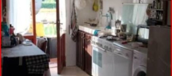 3 rooms Apartment in Lastra a Signa, Italy No. 284804 7