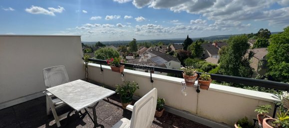 3 chambres Duplex à Cergy, France No. 149673 4