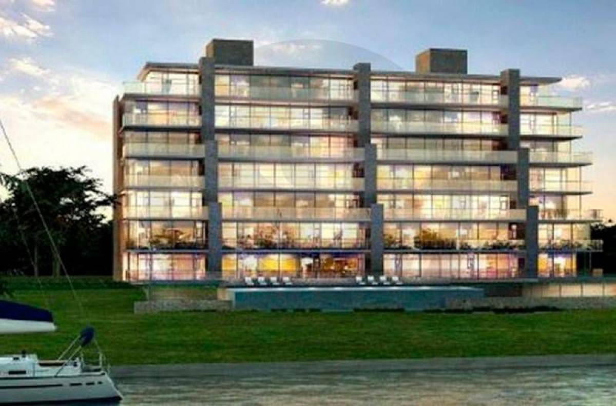 Studio à Tigre, Argentina No. 12990