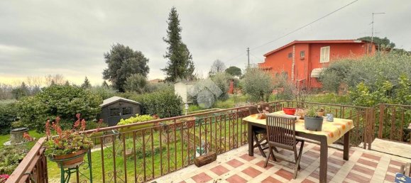 4 rooms House in Velletri, Italy No. 233233 3