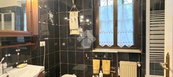 4 rooms House in Velletri, Italy No. 233233 18