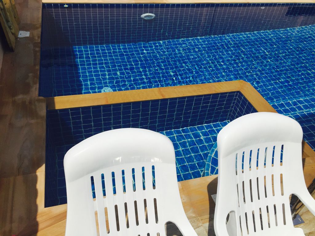 Café/restaurante de 3 dormitorios en Pattaya, Thailand No. 11949