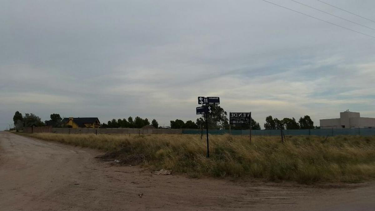  Land in Buenos Aires, Argentina No. 121539