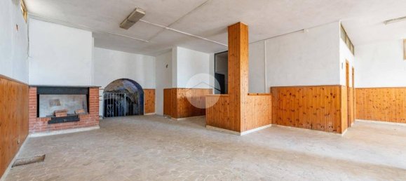 Gewerbliche Immobilie in Rome, Italy 140m², Nr. 163522 2