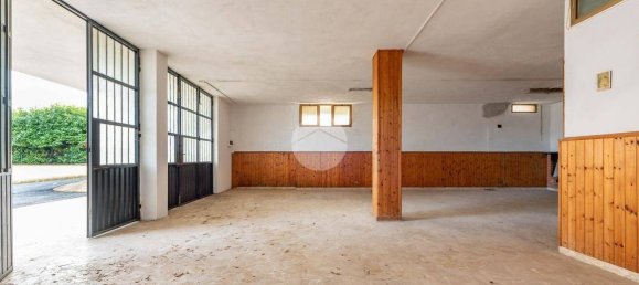 Gewerbliche Immobilie in Rome, Italy 140m², Nr. 163522 7