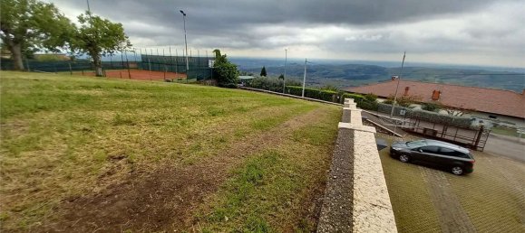 Casa de 14 habitaciónes en Soave, Italy No. 299822 3