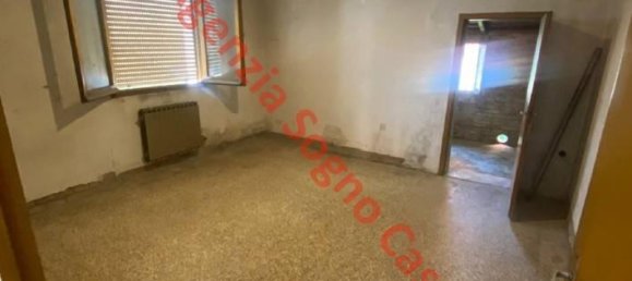 3-Zimmer Villa in Forlì, Italy, Nr. 35913 2