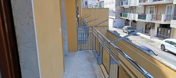 Apartamento de 3 habitaciónes en Bari, Italy No. 27134 8