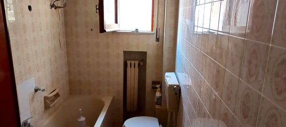 Apartamento de 3 habitaciónes en Bari, Italy No. 27134 14