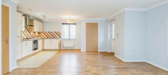 2 bedrooms Maisonette in Bushey, United Kingdom No. 6219 24