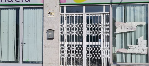 Коммерческая недвижимость 171м² в Сетубал, Португалия № 42585 2