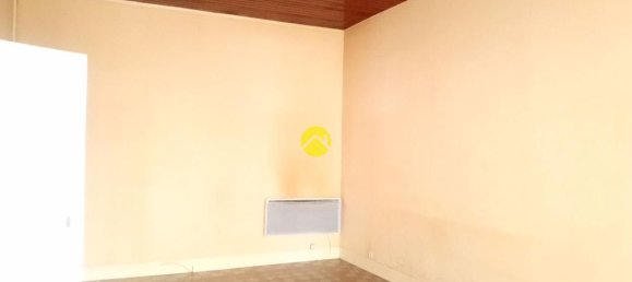 3 Schlafzimmer Haus in Saint-Amand-Montrond, France, Nr. 95180 15