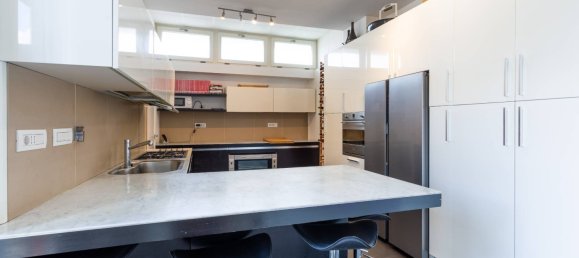 Apartamento T5 em Rome, Italy N.º 295127 5