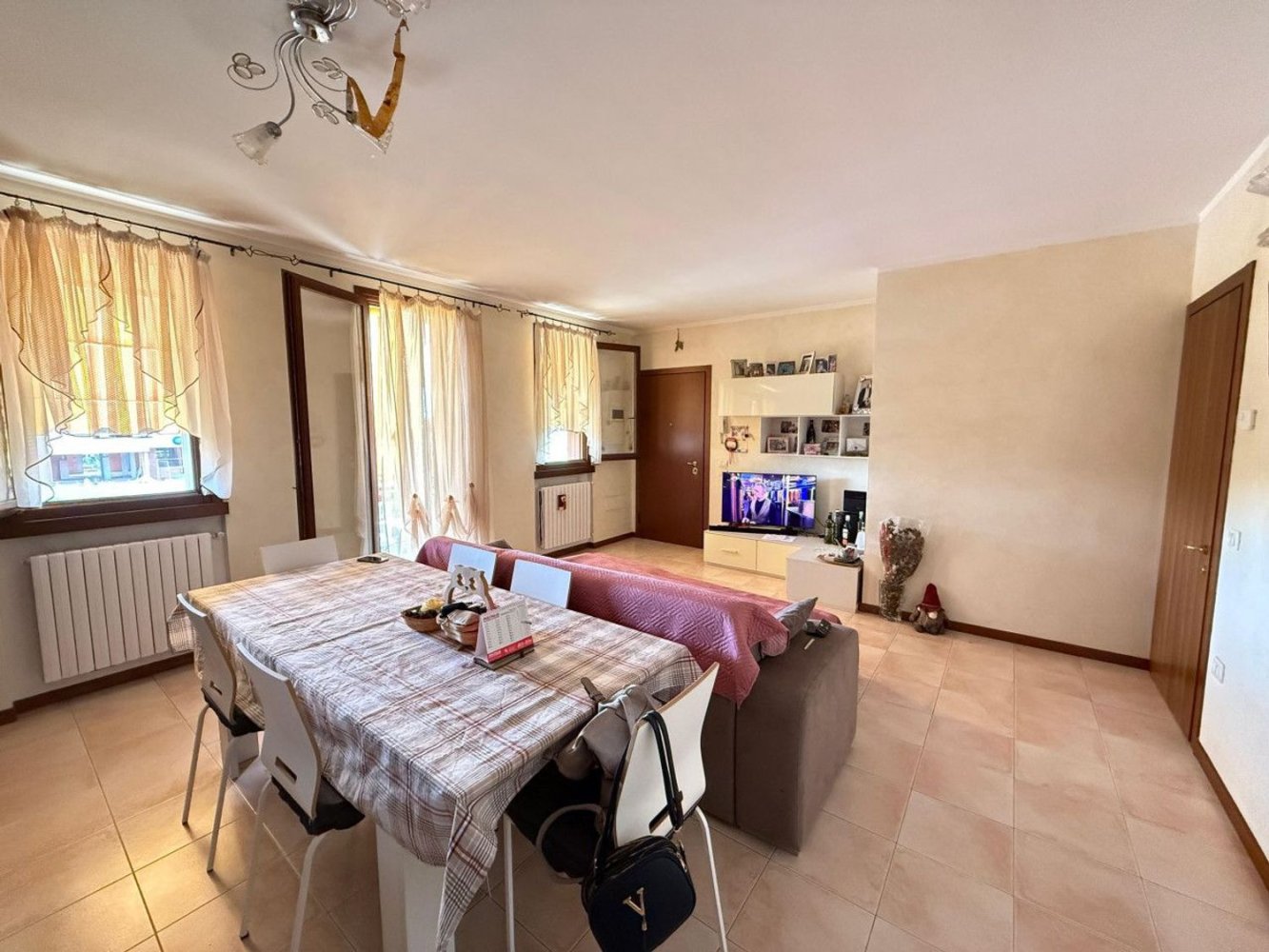 3 rooms Apartment in Cologna Veneta, Italy No. 283059