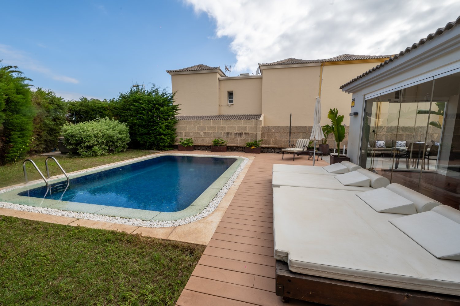 4 bedrooms Villa in Adeje, Spain No. 117119