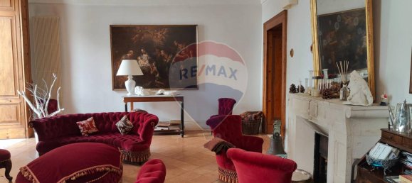 12-Zimmer Wohnung in Bari, Italy, Nr. 16433 12