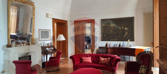 12-Zimmer Wohnung in Bari, Italy, Nr. 16433 6