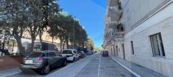 Квартира с 5 комнатами в Манфредония, Италия № 28100 9