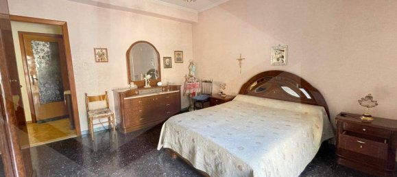 Квартира с 5 комнатами в Манфредония, Италия № 28100 75