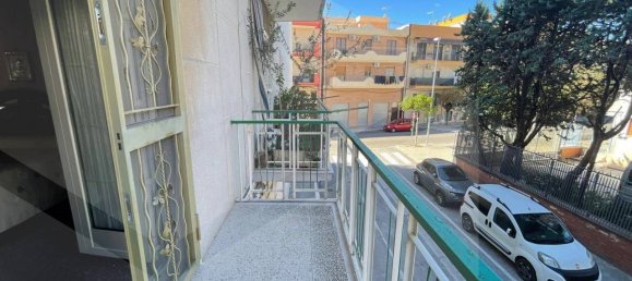 Квартира с 5 комнатами в Манфредония, Италия № 28100 78