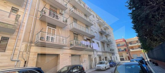 Квартира с 5 комнатами в Манфредония, Италия № 28100 11