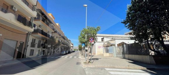 Квартира с 5 комнатами в Манфредония, Италия № 28100 7