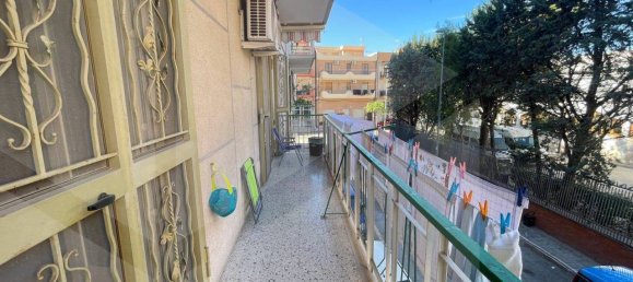 Квартира с 5 комнатами в Манфредония, Италия № 28100 36