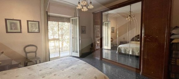 Квартира с 5 комнатами в Манфредония, Италия № 28100 52