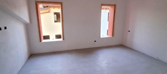 8غرفة منزل في Novi di Modena, Italy رقم 158014 26