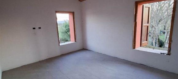 8غرفة منزل في Novi di Modena, Italy رقم 158014 23