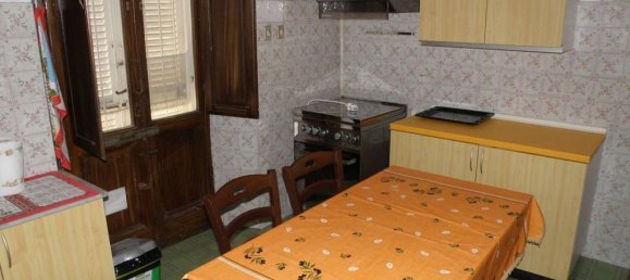 Вилла с 4 спальнями в Масса, Италия № 85153 24