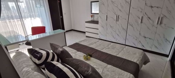 1 chambre Condo à Bang Rak, Thailand No. 10103 4