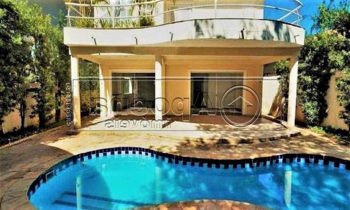 Дом с 4 спальнями в Сан-Паулу, Бразилия № 497696