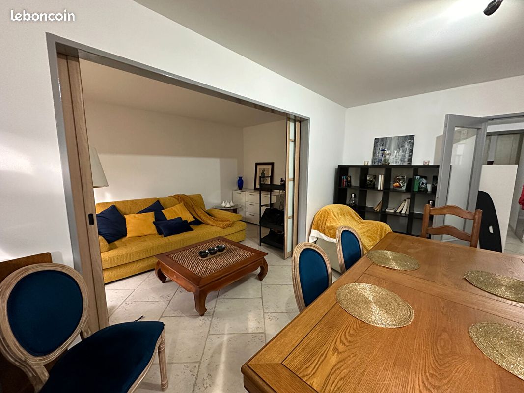 Квартира с 3 спальнями в Флёри-ле-Обре, Франция № 222750