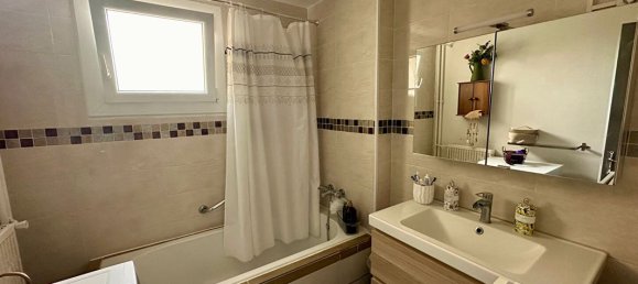 Квартира с 3 спальнями в Флёри-ле-Обре, Франция № 222750 6