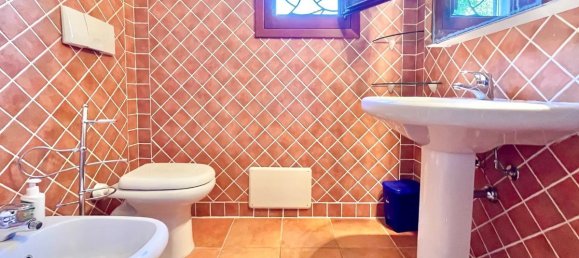 2 Schlafzimmer Penthouse in San Teodoro, Italy, Nr. 328454 10